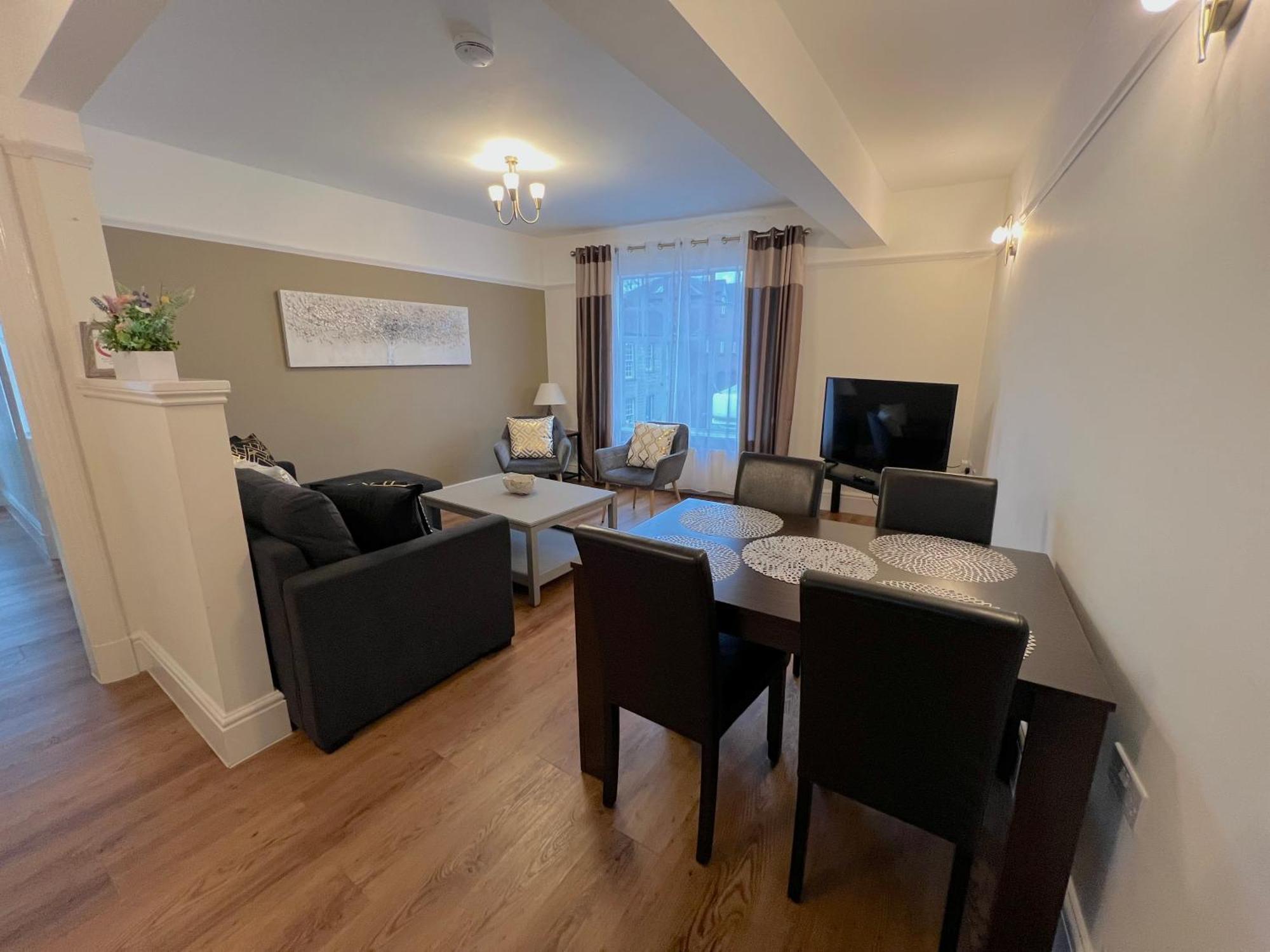 Large Family-Friendly 2Bd Glastonbury Retreat, Sleeps 5 Bagian luar foto